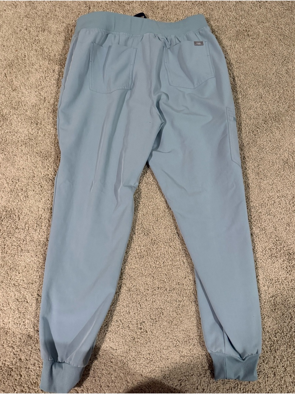 FIGS Dusty Blue Limited edition Catarina Scrub Top, Zamora Jogger Scrub Set - Picture 7 of 7